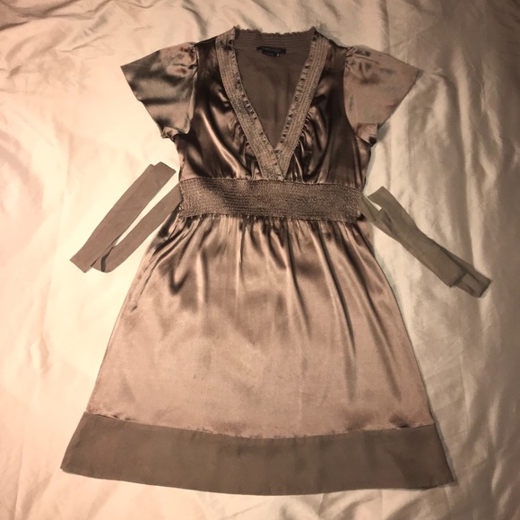 BCBGMaxAzria Dresses & Skirts - BCBGMAXAZRIA - Silk Chocolate Brown Dress - Size S